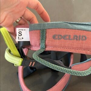 Black Diamond Women's Harness - Pink and Green